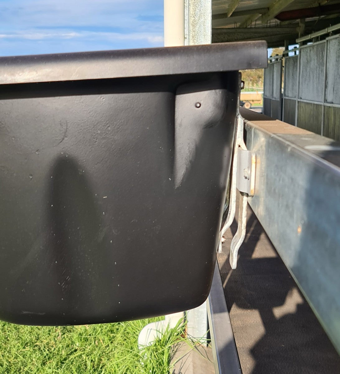 Duncan Equine Flush Mount Feed Bin
